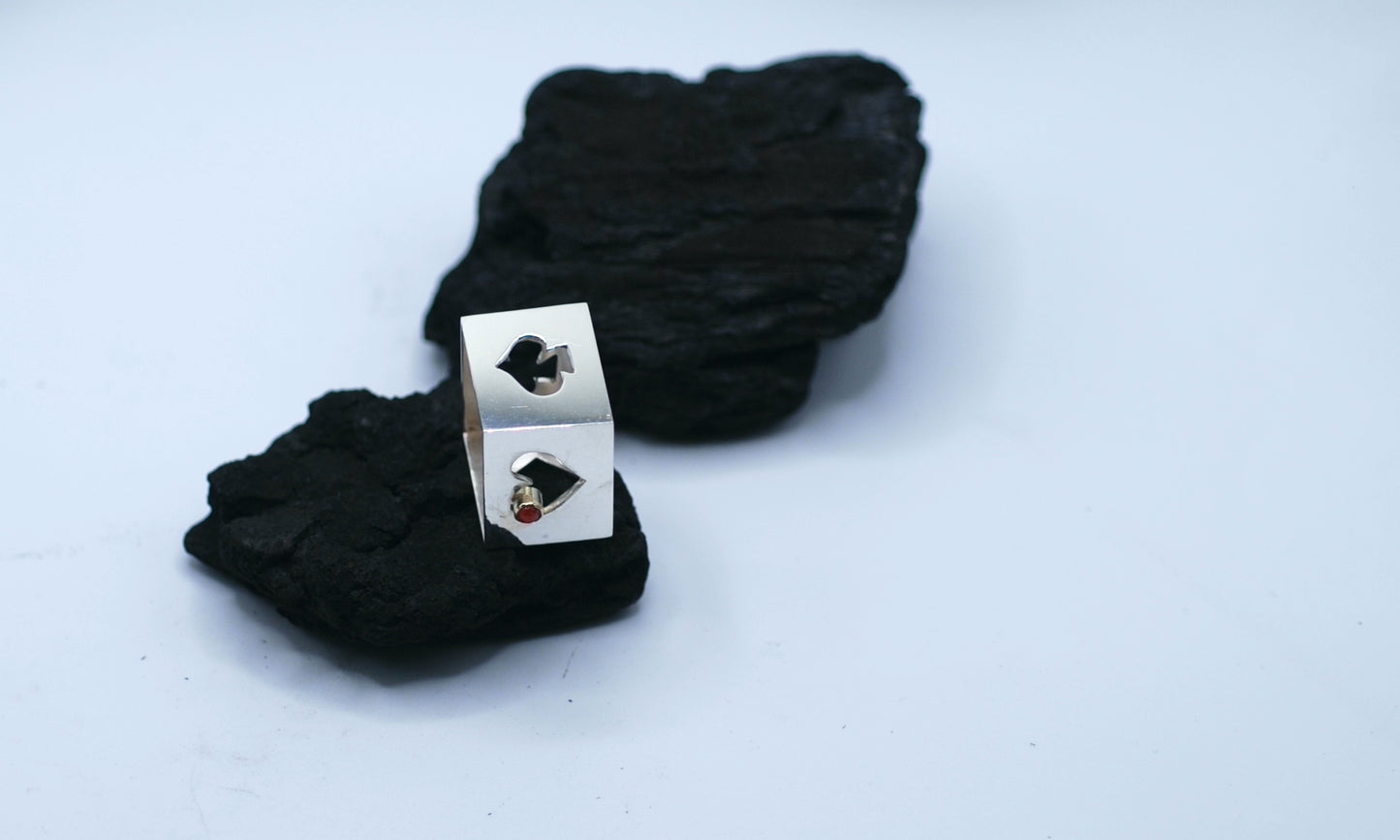 Play cards ring